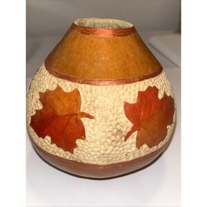 Vtg P Howe Carved Folk Art Gourd Vase Textured Stippled Autumn Maple Leaf Signed